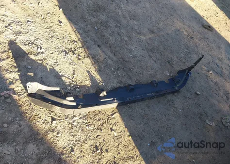 2018 Jeep Compass Latitude 4X4 z USA, uszkodzony, nr VIN 3C4NJDBB4JT400754